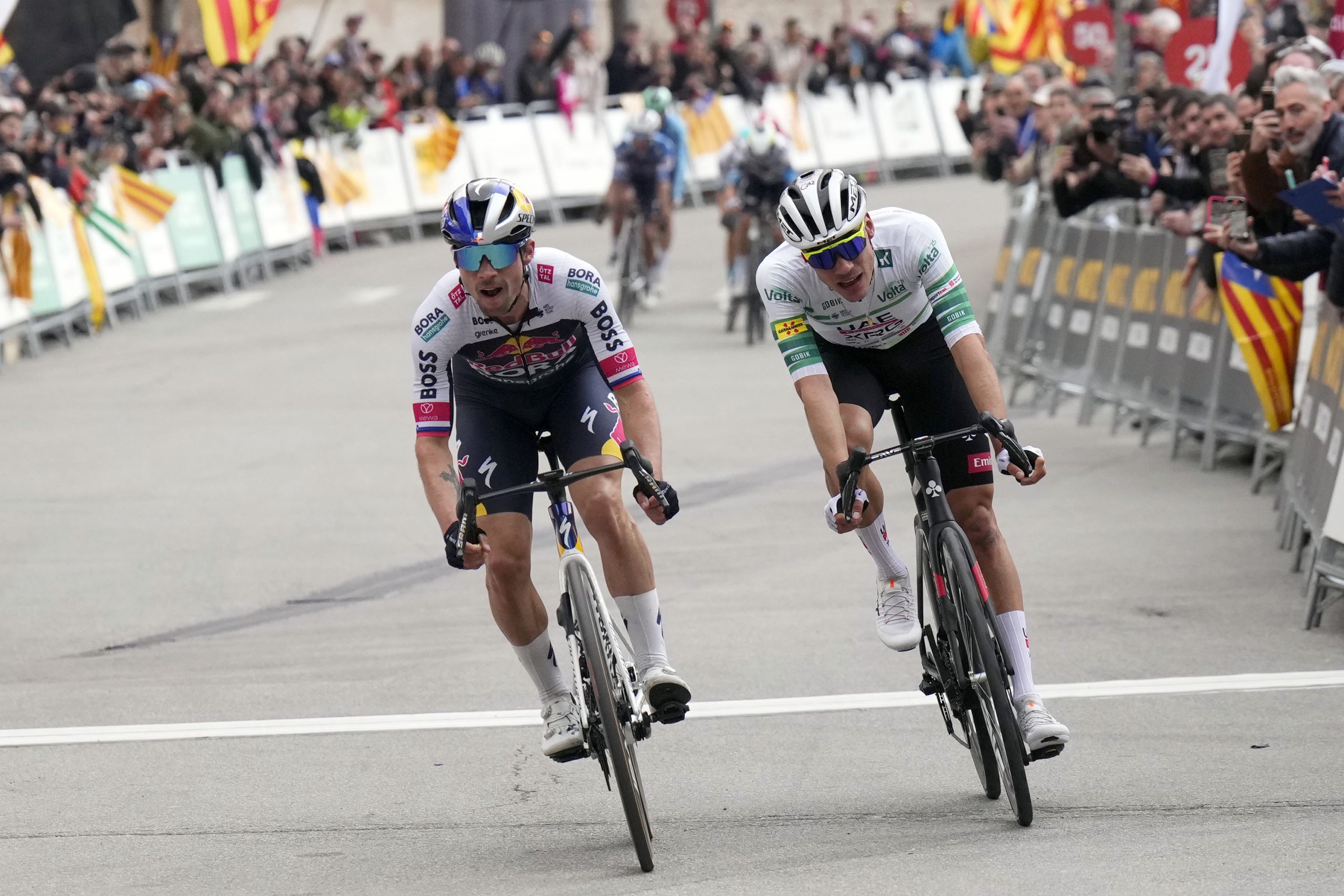 The Basque Country Prepares for a Duel of Titans: Roglic, Ayuso and Del Toro, Protagonists of Itzulia 2026