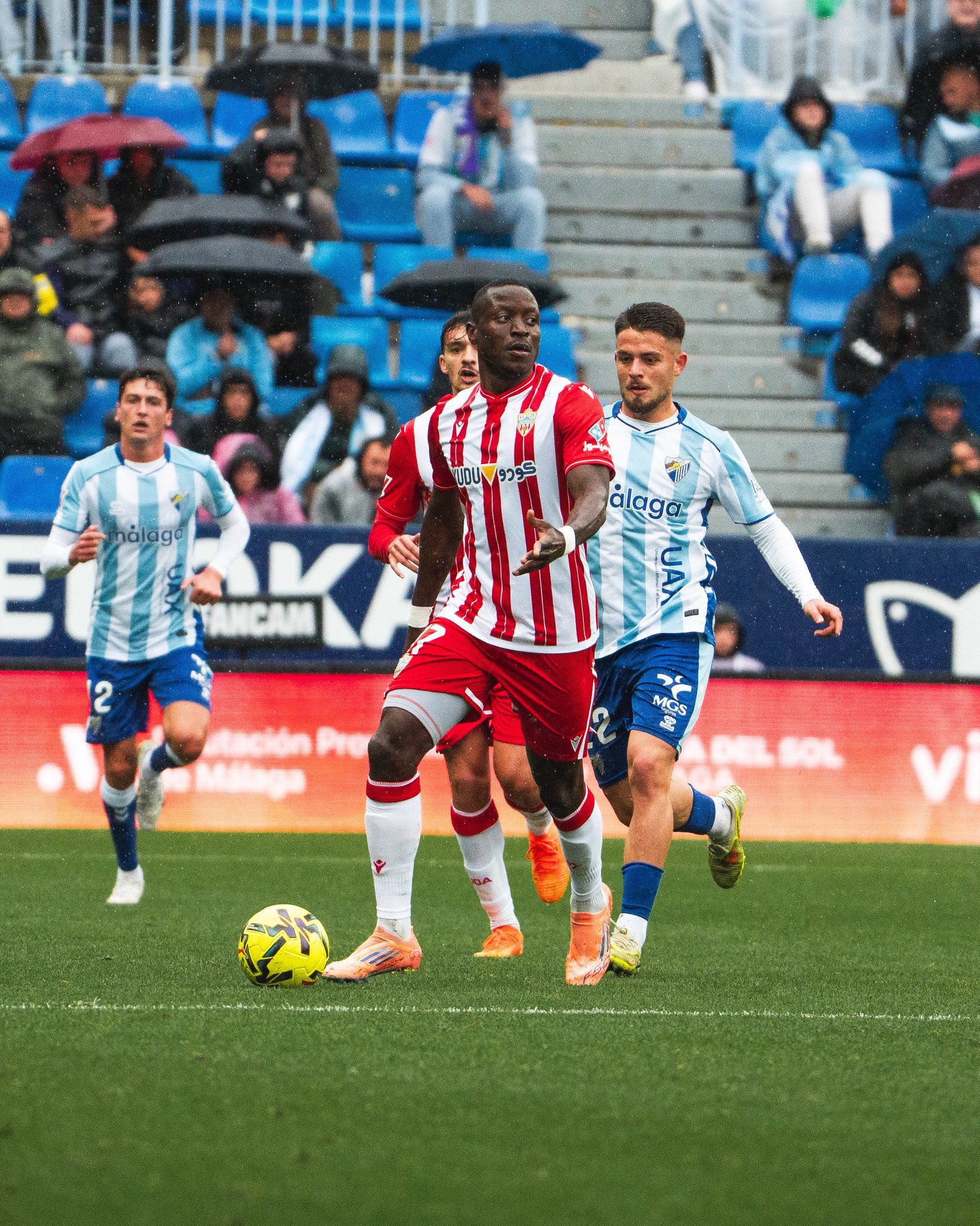 Málaga and Real Valladolid face each other in a key LaLiga Hypermotion duel 25-26