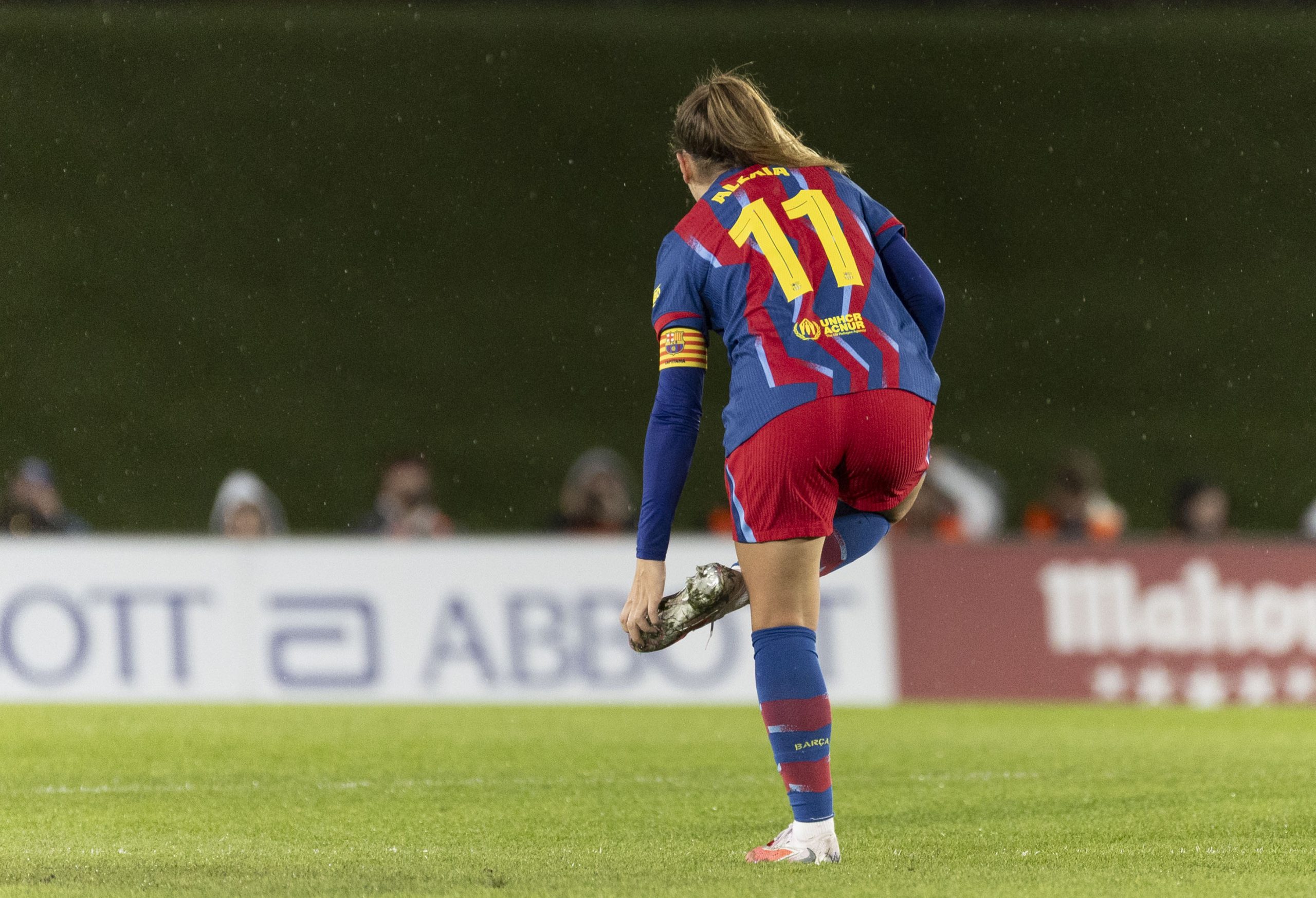 ¡Clásico Decisivo! El Barça Femenino Busca Sentenciar la Liga F ante un Real Madrid que Sueña con la Sorpresa ¡Clásico Decisivo! El Barça Femenino Busca Sentenciar la Liga F ante un Real Madrid que Sueña con la Sorpresa