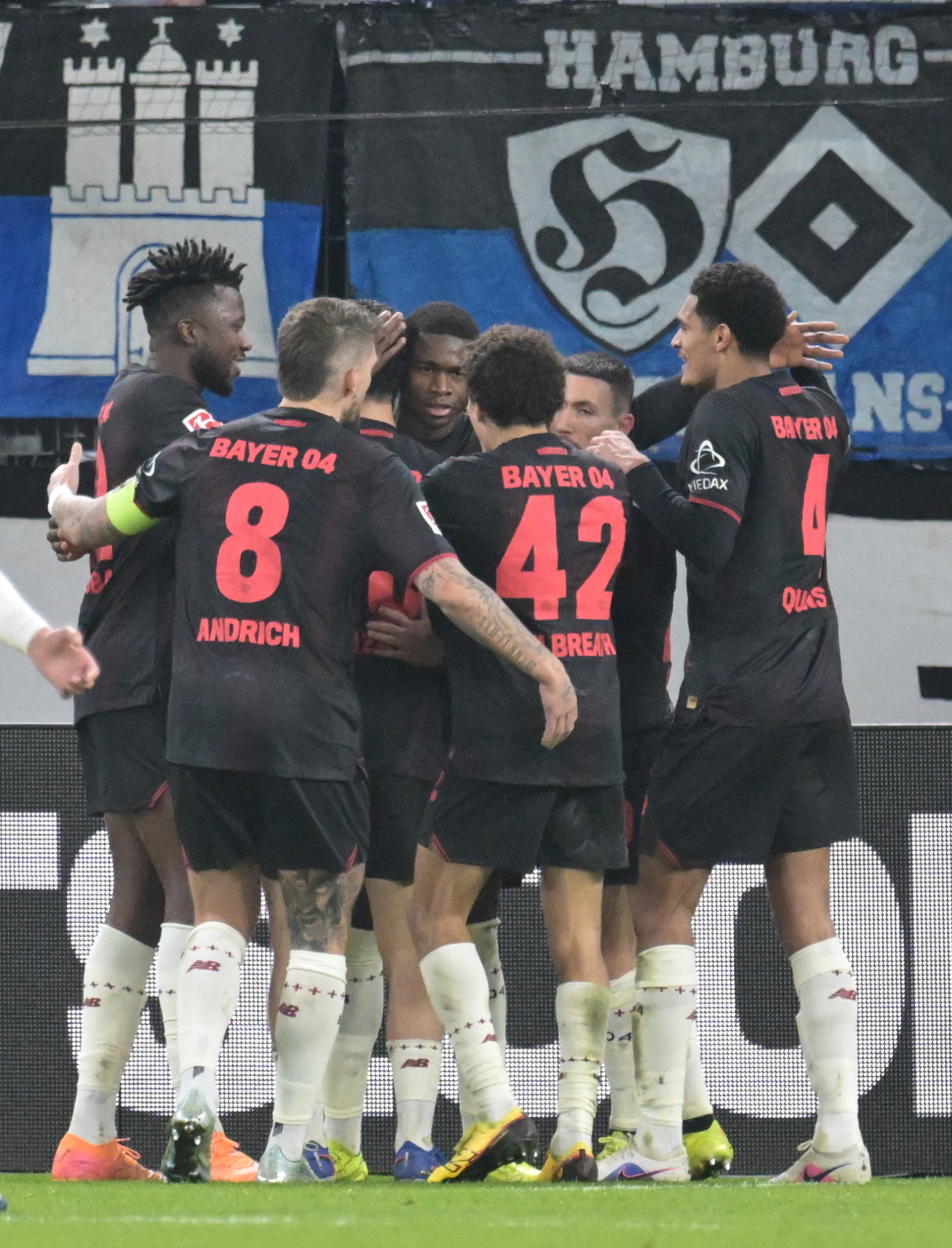 Leverkusen Strengthens its European Path with Key Victory Against Hamburg
