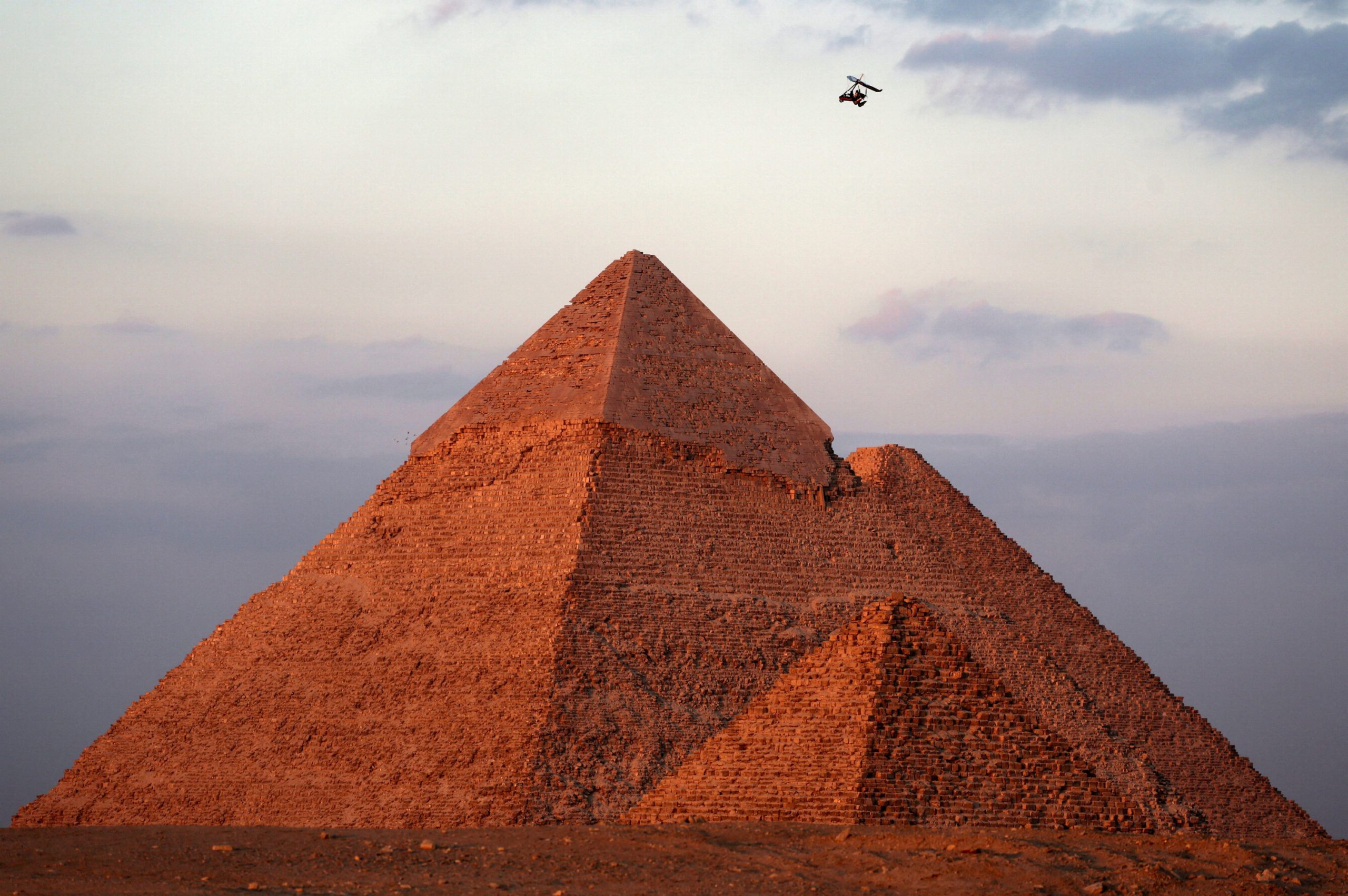 Revolution in Egyptology: Could the Great Pyramid of Giza be much older than we think?