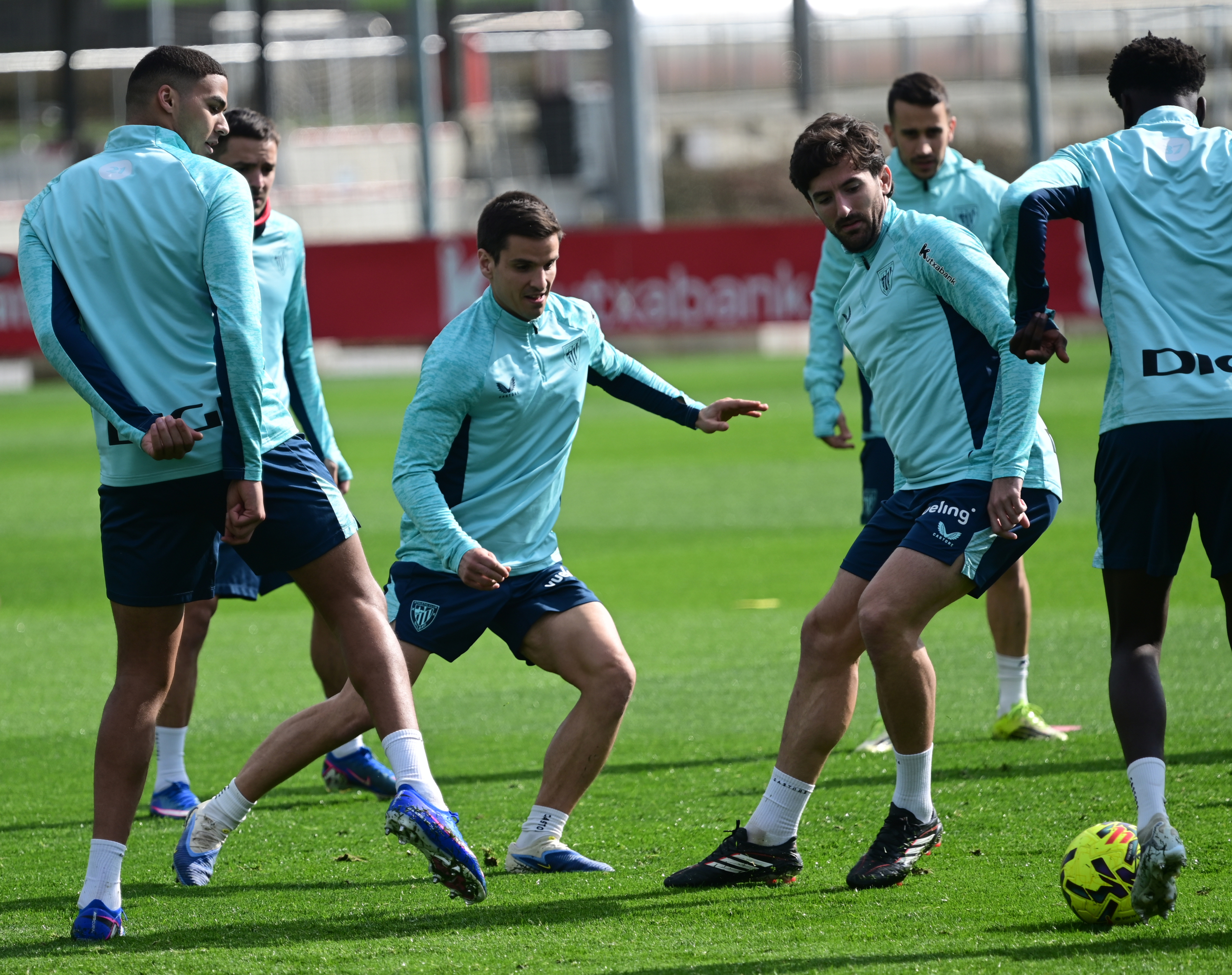 Alarm in San Mamés! Athletic falters against Girona with crucial losses