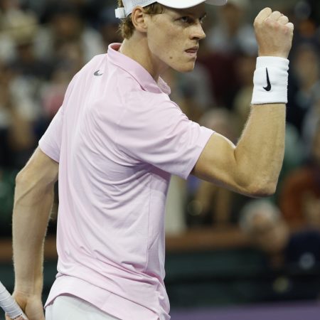 Sinner Conquista Miami en un Torneo Marcado por la Lluvia y la Historia