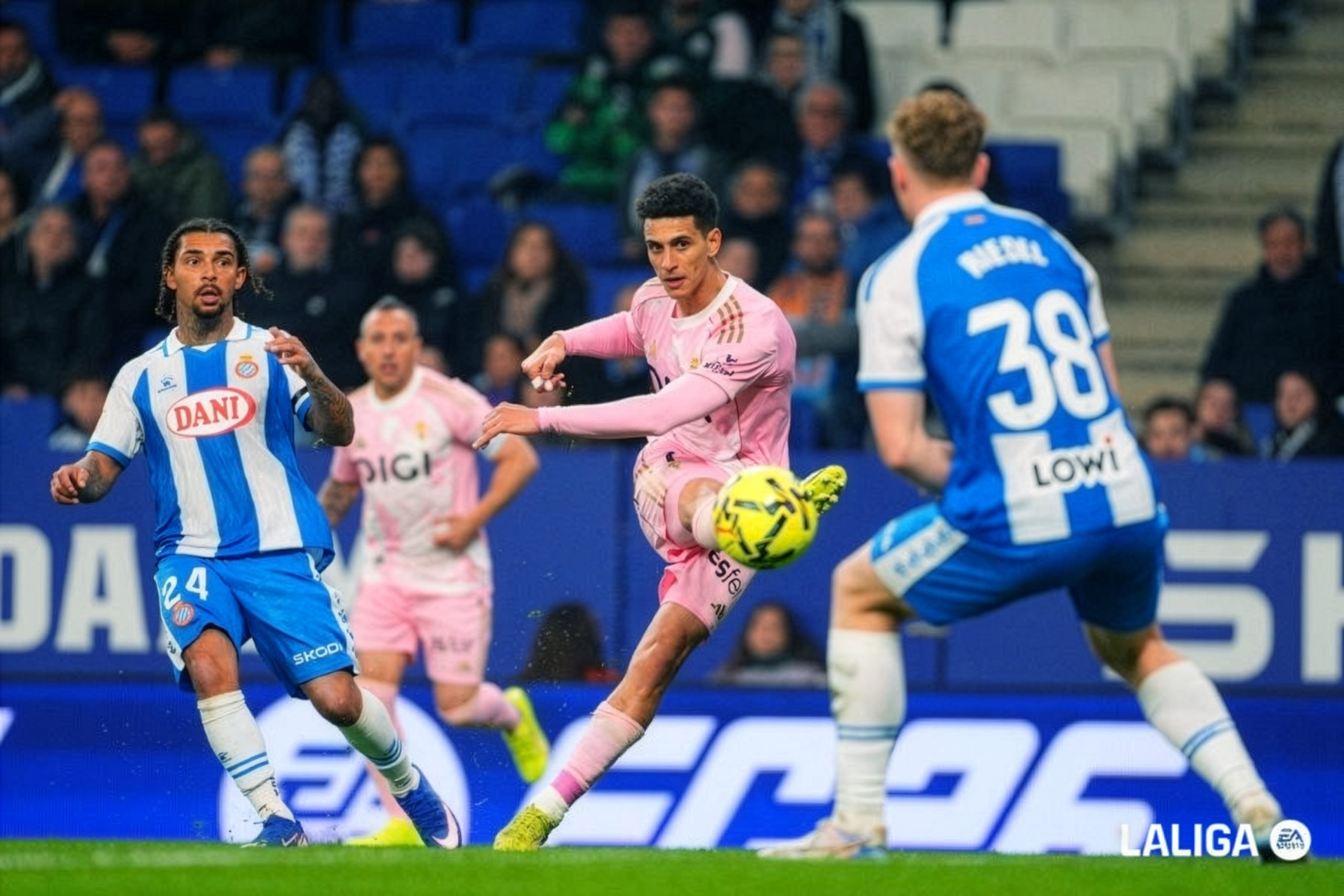 Real Oviedo against Valencia: the urgency to win so as not to fall behind