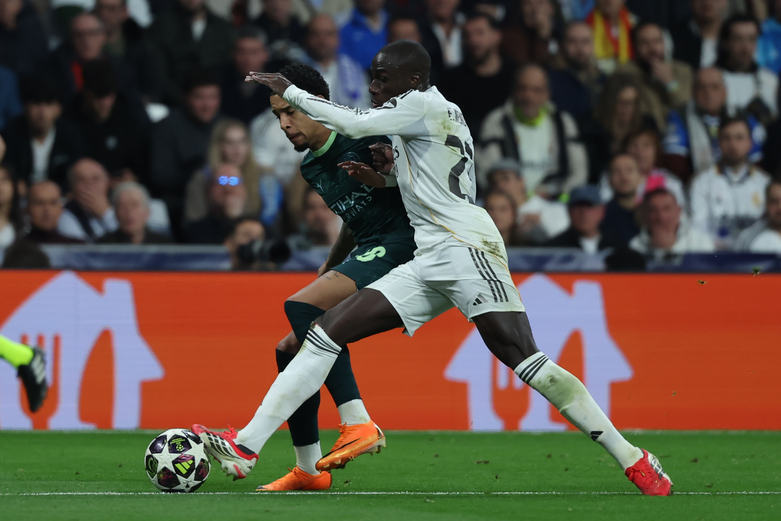 Alarm at the Bernabéu! Mendy, the eighth white player, in the race against time for the derby