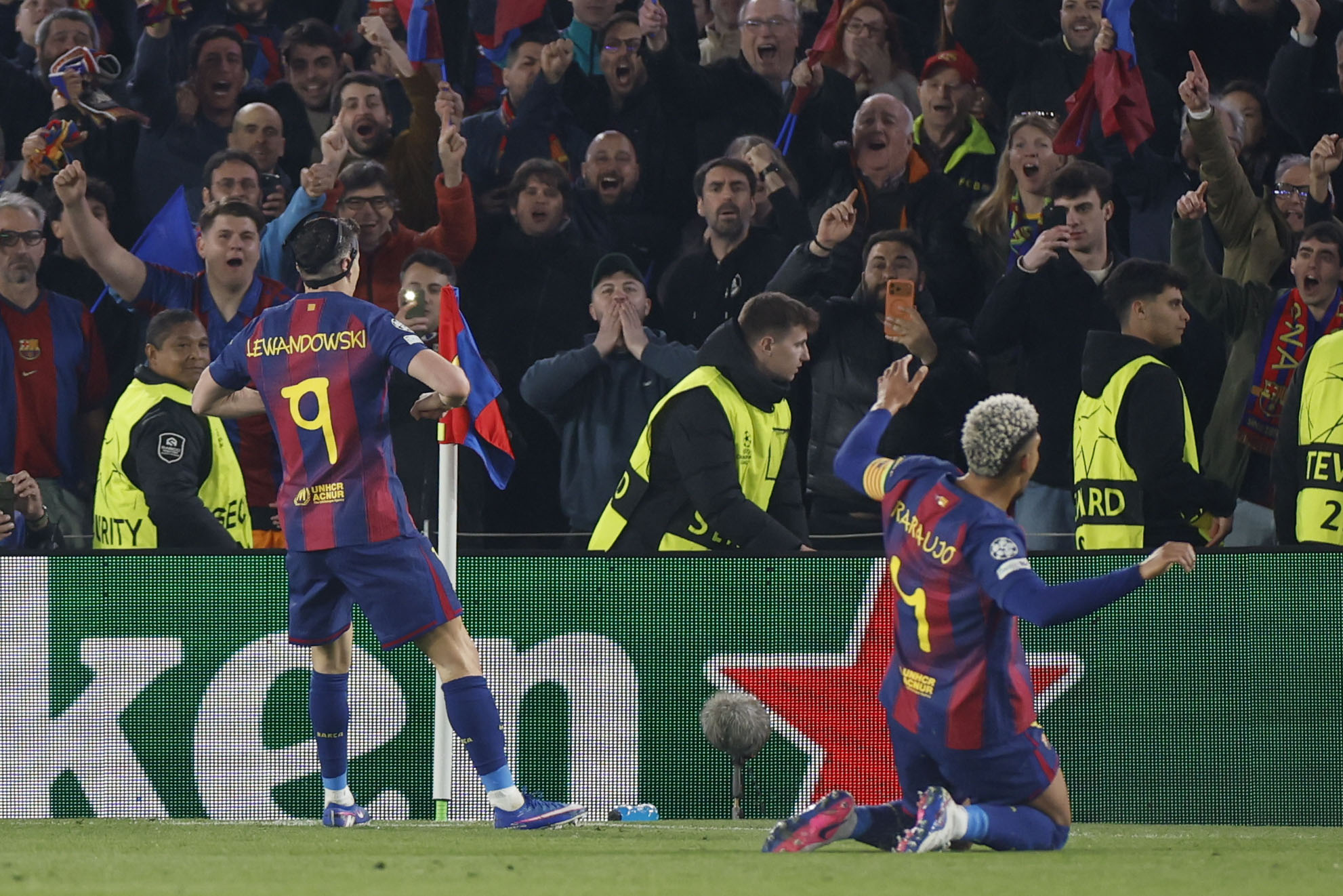 The Spotify Camp Nou: An Impregnable Fortress and the Dream of a Historic Plenum