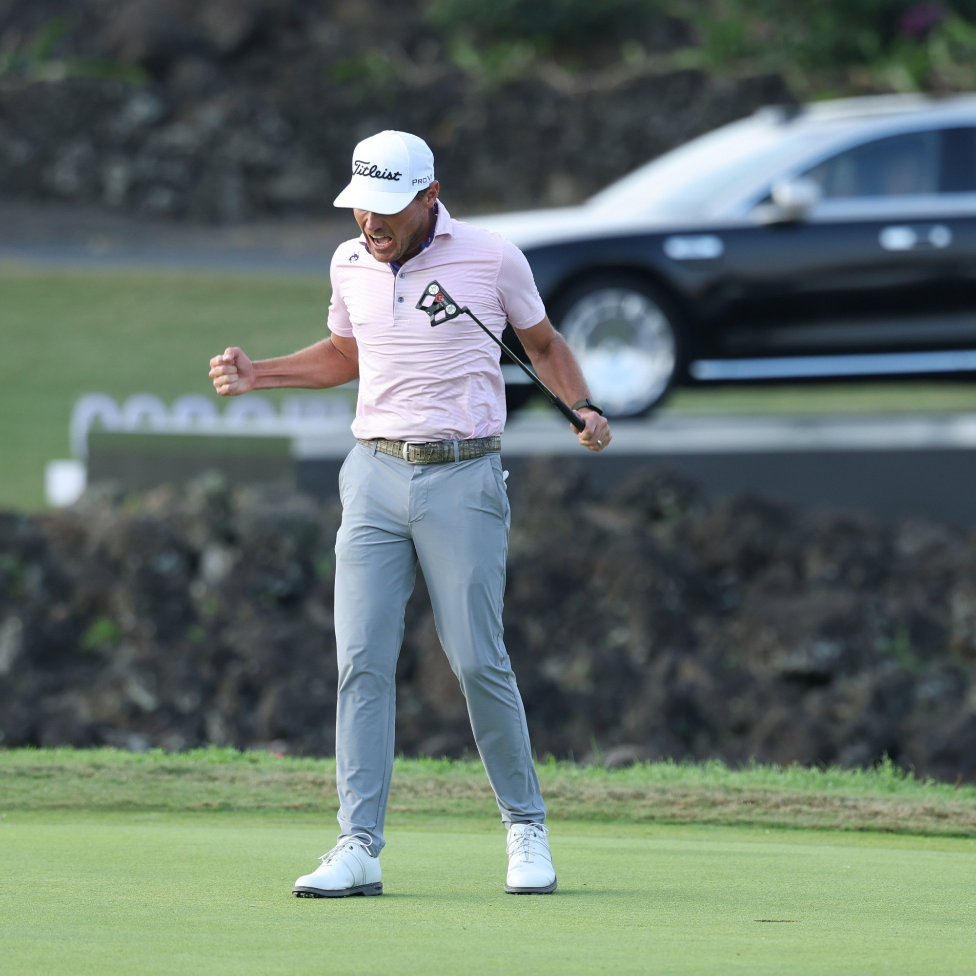 Gumberg Conquers Hainan in a Heart Attack Duel with Campillo Gumberg Conquers Hainan in a Heart Attack Duel with Campillo