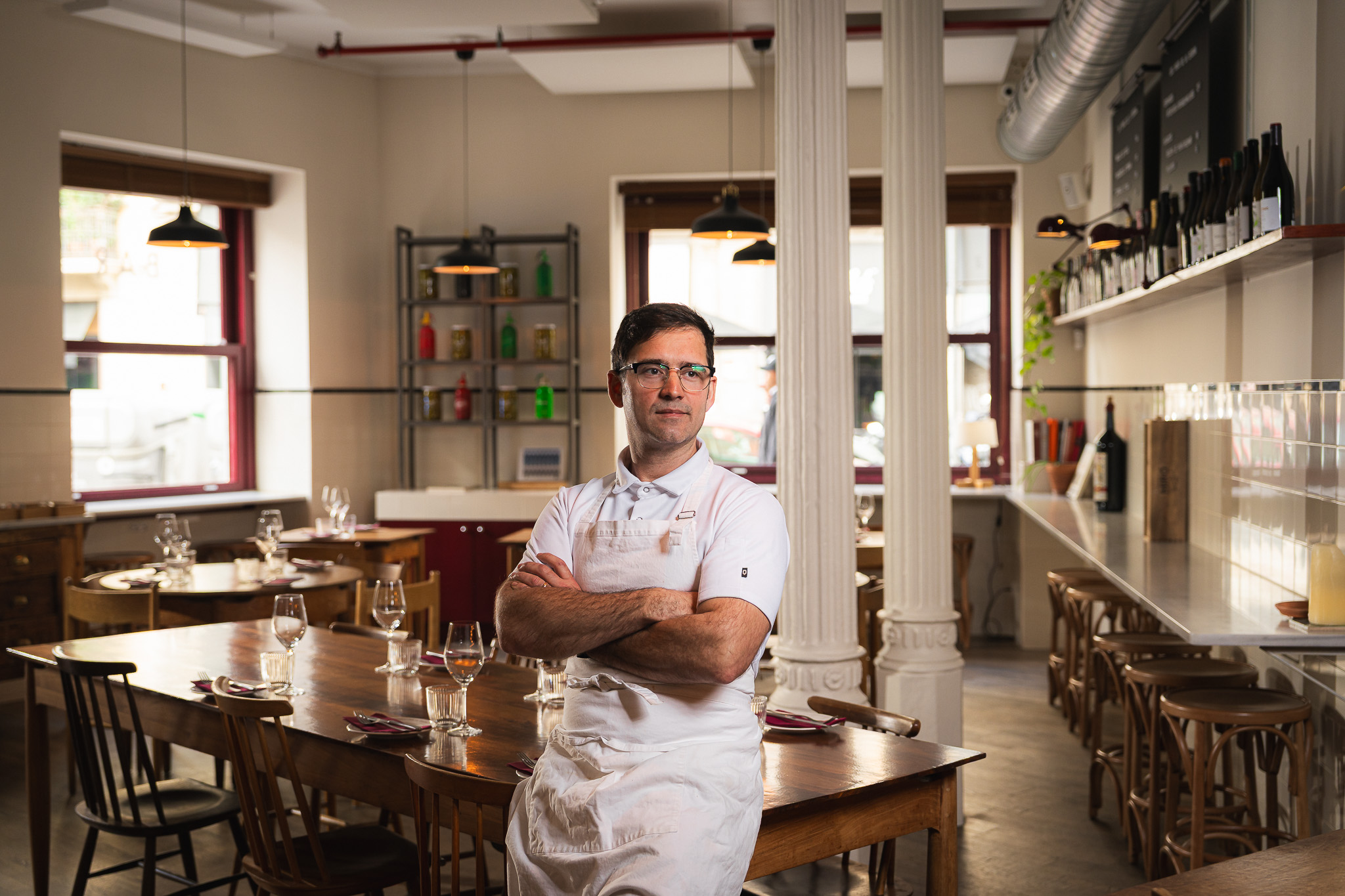 The Fire that Renews Barcelona: Bar La Esquina, a Gastronomic Experience that Dazzles