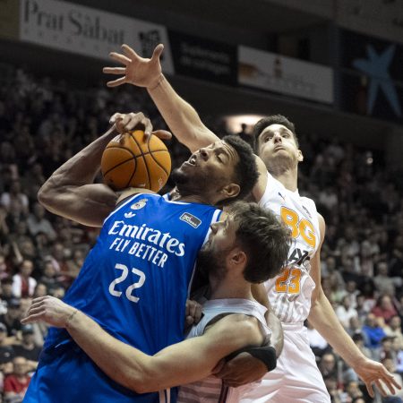 El Real Madrid se lleva un emocionante triunfo en Girona y suma su décima victoria consecutiva
