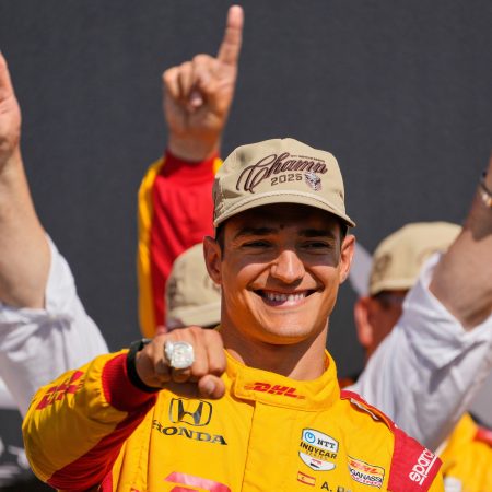 ¡Palou Desata la Furia en Barber! El Rey de la Pole Abre la Temporada con Dominio
