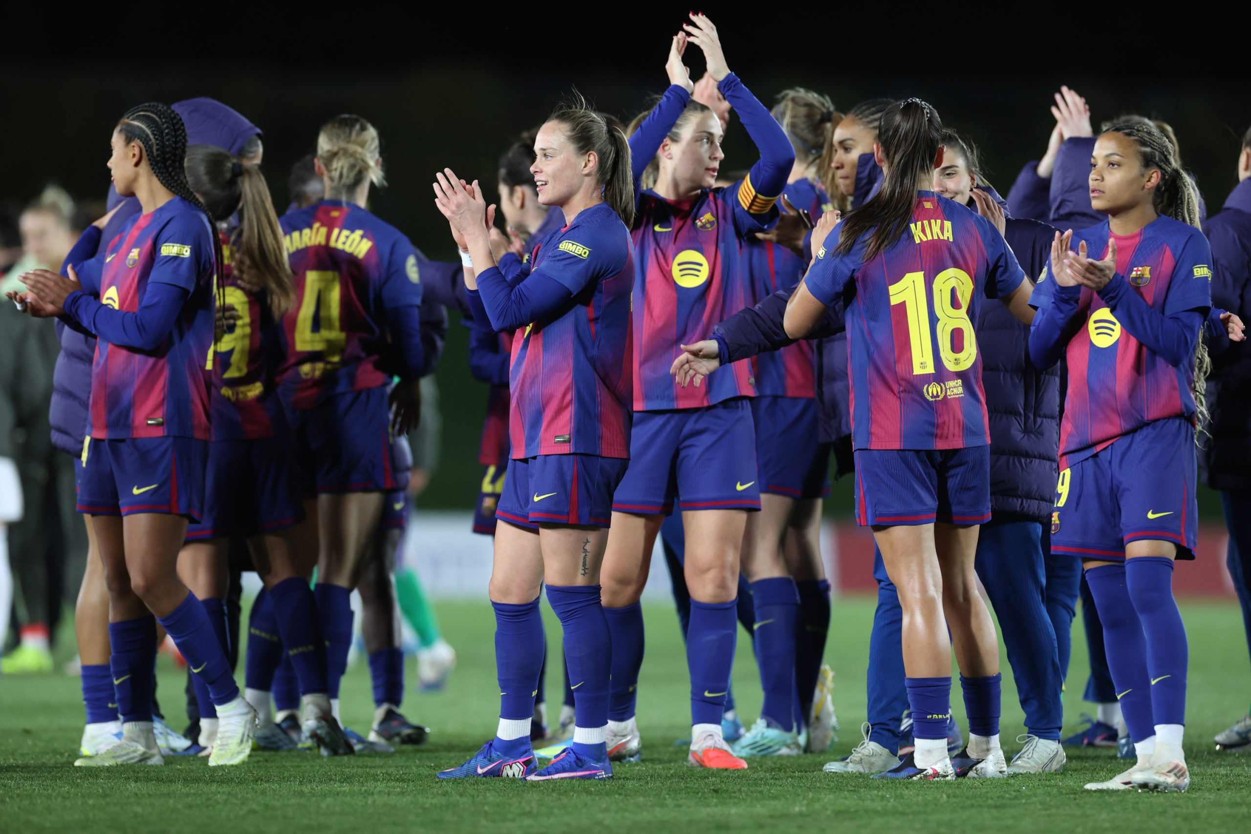 ¡El Barça Femenino Domina el Clásico y Se Acerca a un Título Histórico! ¡El Barça Femenino Domina el Clásico y Se Acerca a un Título Histórico!