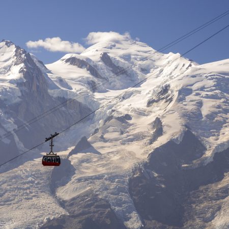 Mathéo Jacquemoud y Samuel Equy rompen el récord de ascenso y descenso al Mont Blanc