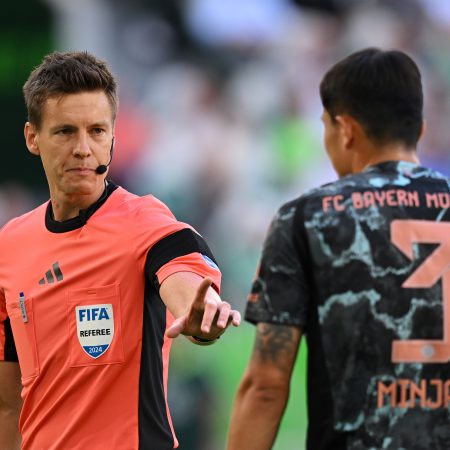 Siebert, el Juez Teutón Designado para Dirigir el Choque de Campeones entre Sporting y Arsenal