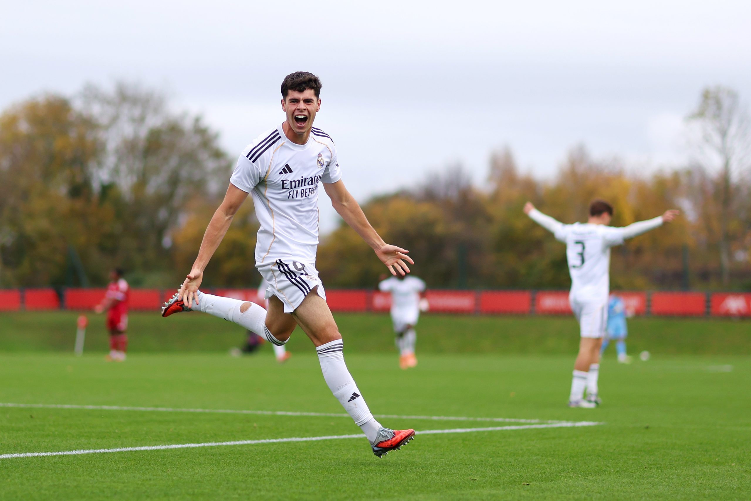 Real Madrid y PSG se enfrentan en una semifinal épica de la UEFA Youth League