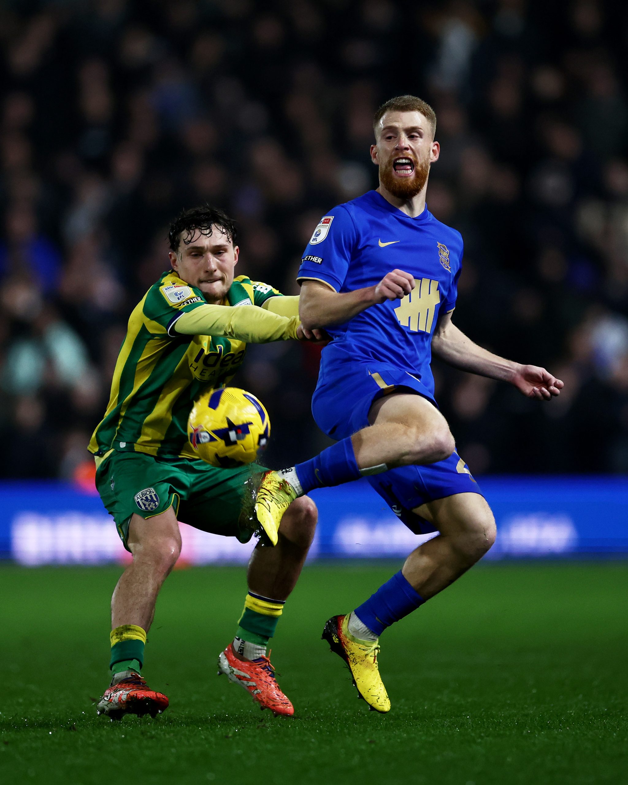 La Sorprendente Decisión de Carlos Vicente: De Alavés al Birmingham La Sorprendente Decisión de Carlos Vicente: De Alavés al Birmingham