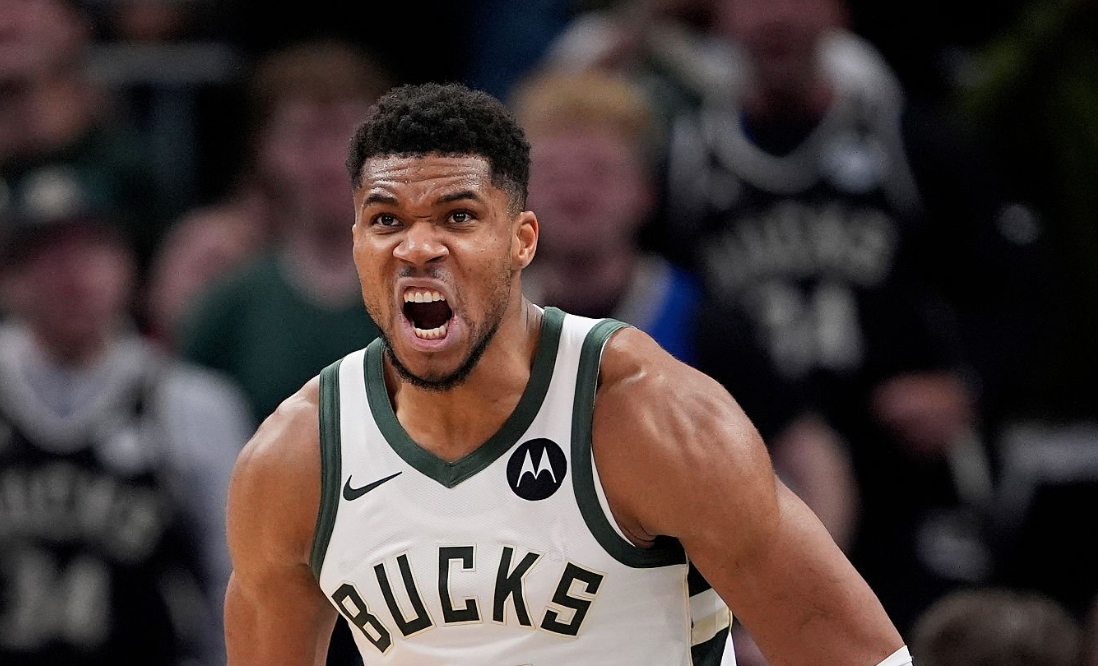 Giannis Antetokounmpo y los Milwaukee Bucks: Un Futuro Incierto Giannis Antetokounmpo y los Milwaukee Bucks: Un Futuro Incierto