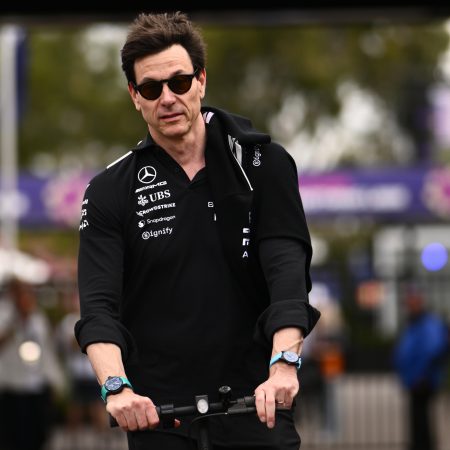 La batalla de motores: Toto Wolff y su defensa férrea del dominio de Mercedes en la F1