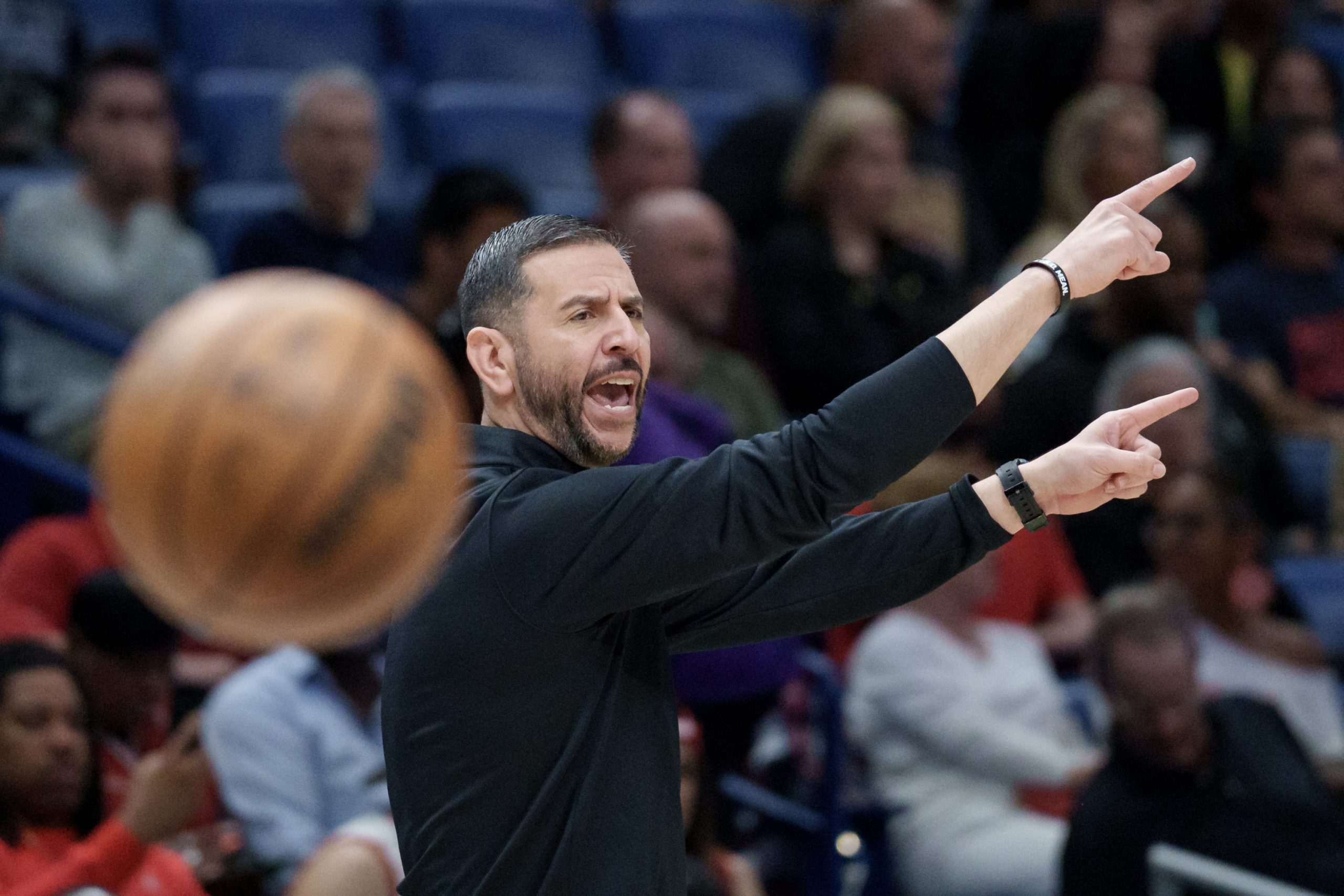 Borrego: El Legado Latino que Conquista la NBA