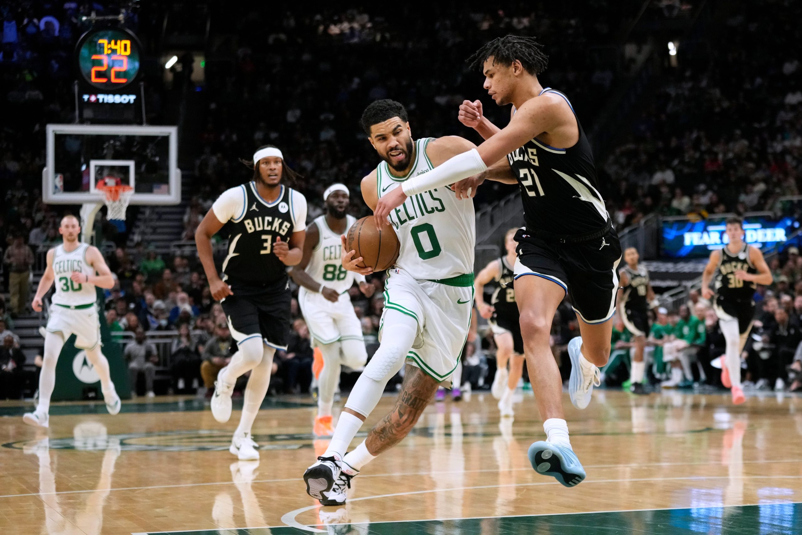 Flagg Histórico, Celtics y Knicks Imparables: La NBA Vibra con Noche de Estrellas y Lucha por el Playoffs Flagg Histórico, Celtics y Knicks Imparables: La NBA Vibra con Noche de Estrellas y Lucha por el Playoffs