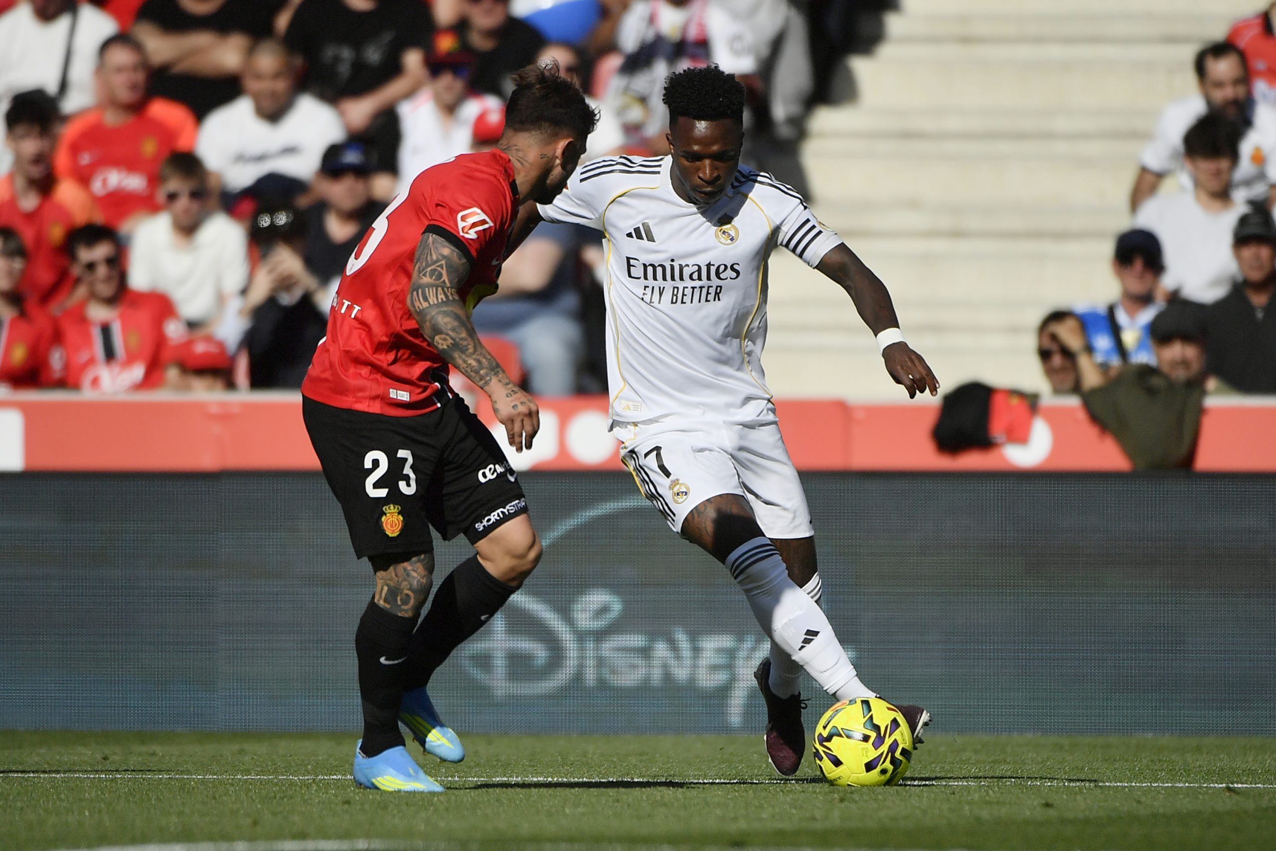 Vinicius y Maffeo: El duelo que enciende Son Moix vuelve a marcar la jornada