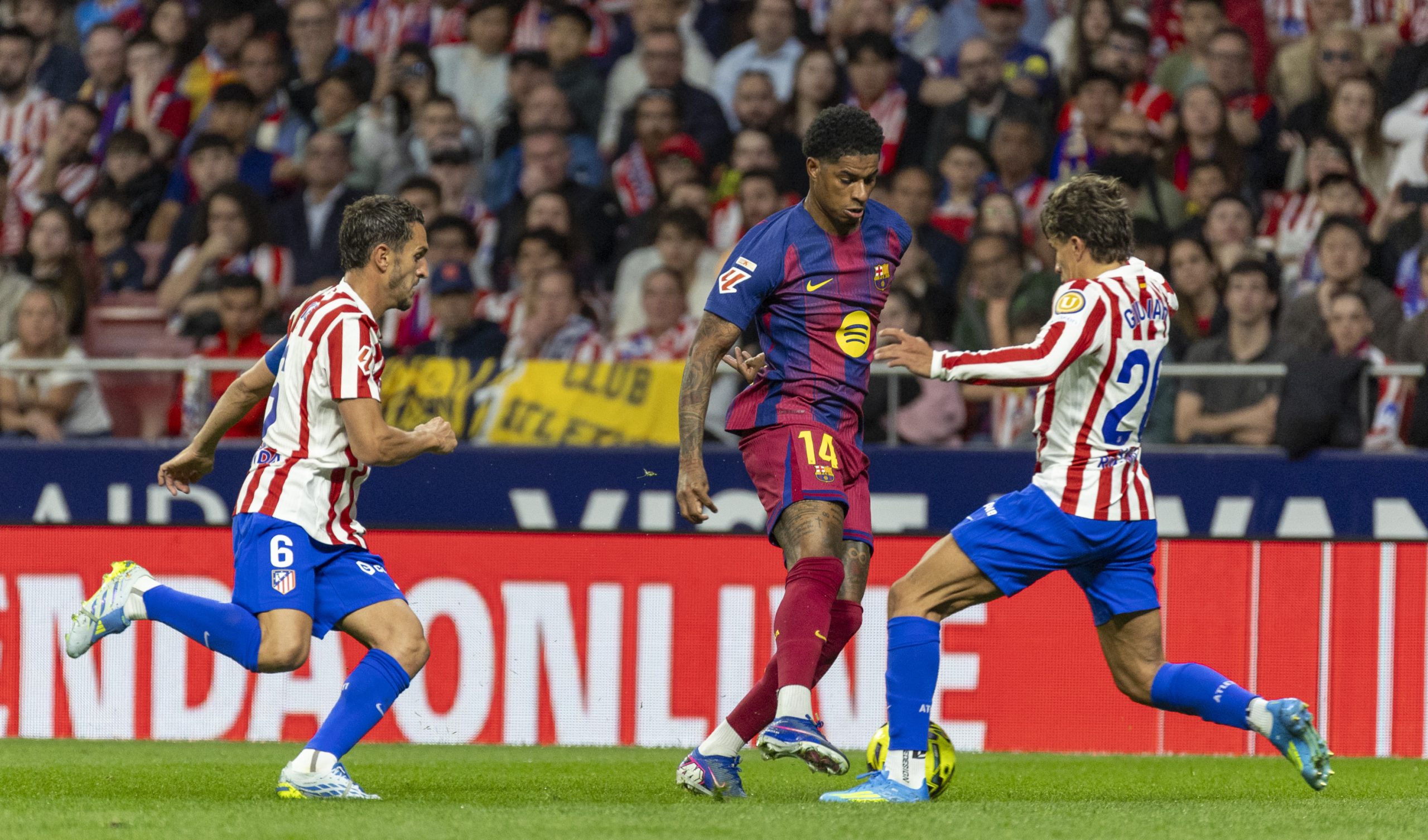 Rashford, el 'fichaje' que ilusiona al Camp Nou: Gol 300 y guiño a la afición Rashford, el 'fichaje' que ilusiona al Camp Nou: Gol 300 y guiño a la afición