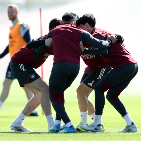 El Arsenal se prepara para la ida de Champions con importantes novedades en su plantilla