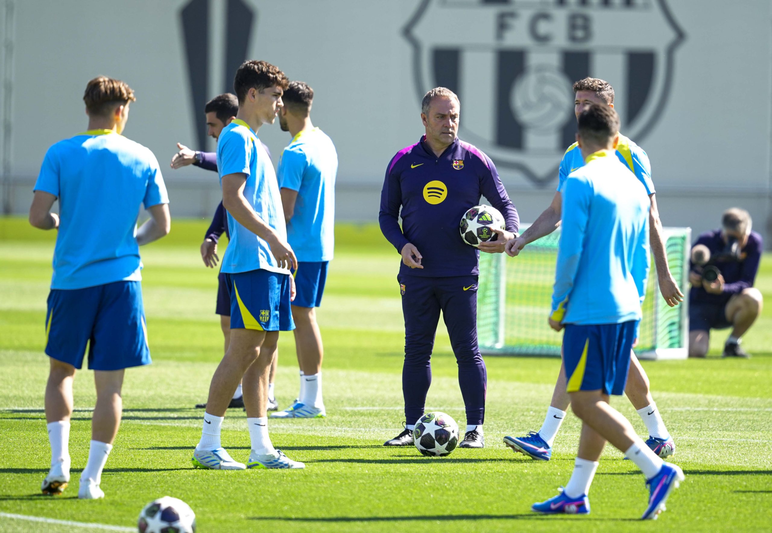 El Barça se prepara para un duelo crucial en Madrid: ¿podrá superar al Atlético en la Champions? El Barça se prepara para un duelo crucial en Madrid: ¿podrá superar al Atlético en la Champions?