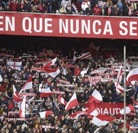 El Sevilla y Elche, en el punto de mira: Sanción millonaria por desobedecer a la Policía