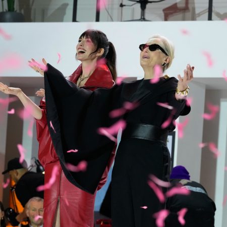 Seúl se Rinde a la Elegancia: Streep y Hathaway Deslumbran en la Presentación de ‘El Diablo Viste de Prada 2’