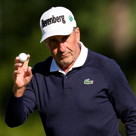 José María Olazábal enfrenta la dureza del Augusta National en su debut en el Masters 2026