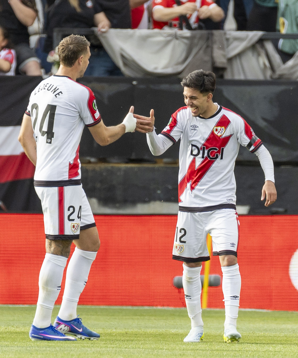 El Rayo Vallecano da un paso gigante hacia las semifinales de la Conference League El Rayo Vallecano da un paso gigante hacia las semifinales de la Conference League