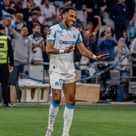 El Marsella Resurge y Deja al Metz al Borde del Abismo en la Ligue 1