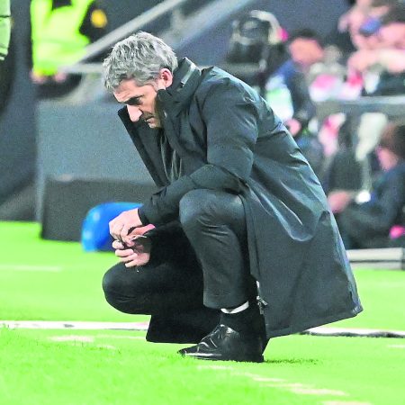Athletic en la Cuerda Floja: Valverde Reconoce el Miedo y la Presión Tras la Derrota ante el Villarreal