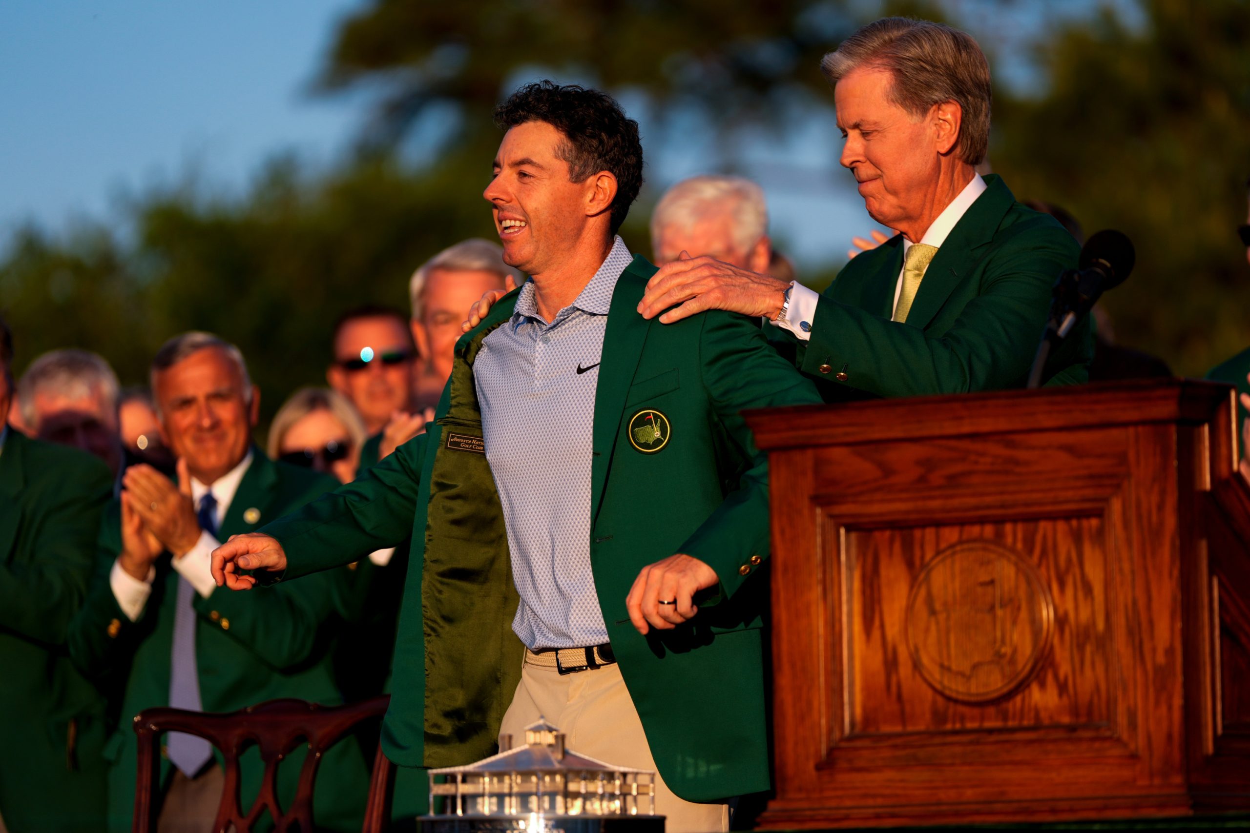 Rory McIlroy se consagra en Augusta y demuestra que su éxito no fue un accidente Rory McIlroy se consagra en Augusta y demuestra que su éxito no fue un accidente
