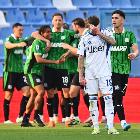 El Como de Cesc Fàbregas cae en un emocionante duelo ante el Sassuolo