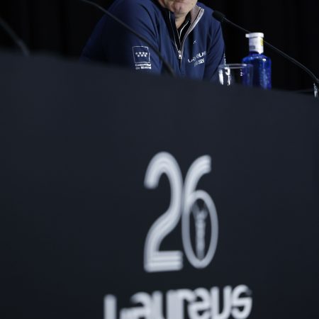 Figo: “En el Real Madrid, dos años sin títulos encienden las alarmas”
