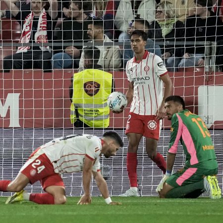 El Girona se enfrenta a un crucial desafío en Mestalla: la permanencia en juego