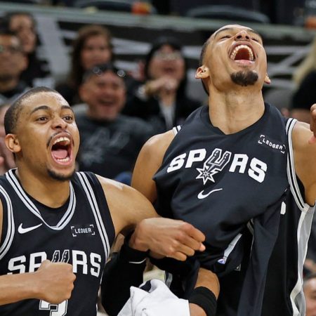 Johnson, el Corazón de los Spurs, Conquista el Sexto Hombre del Año en un Giro del Destino