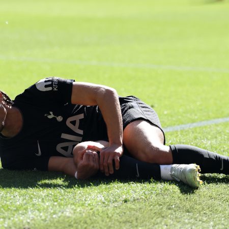 Tragedia para Xavi Simons: Su sueño mundialista se desvanece por una grave lesión