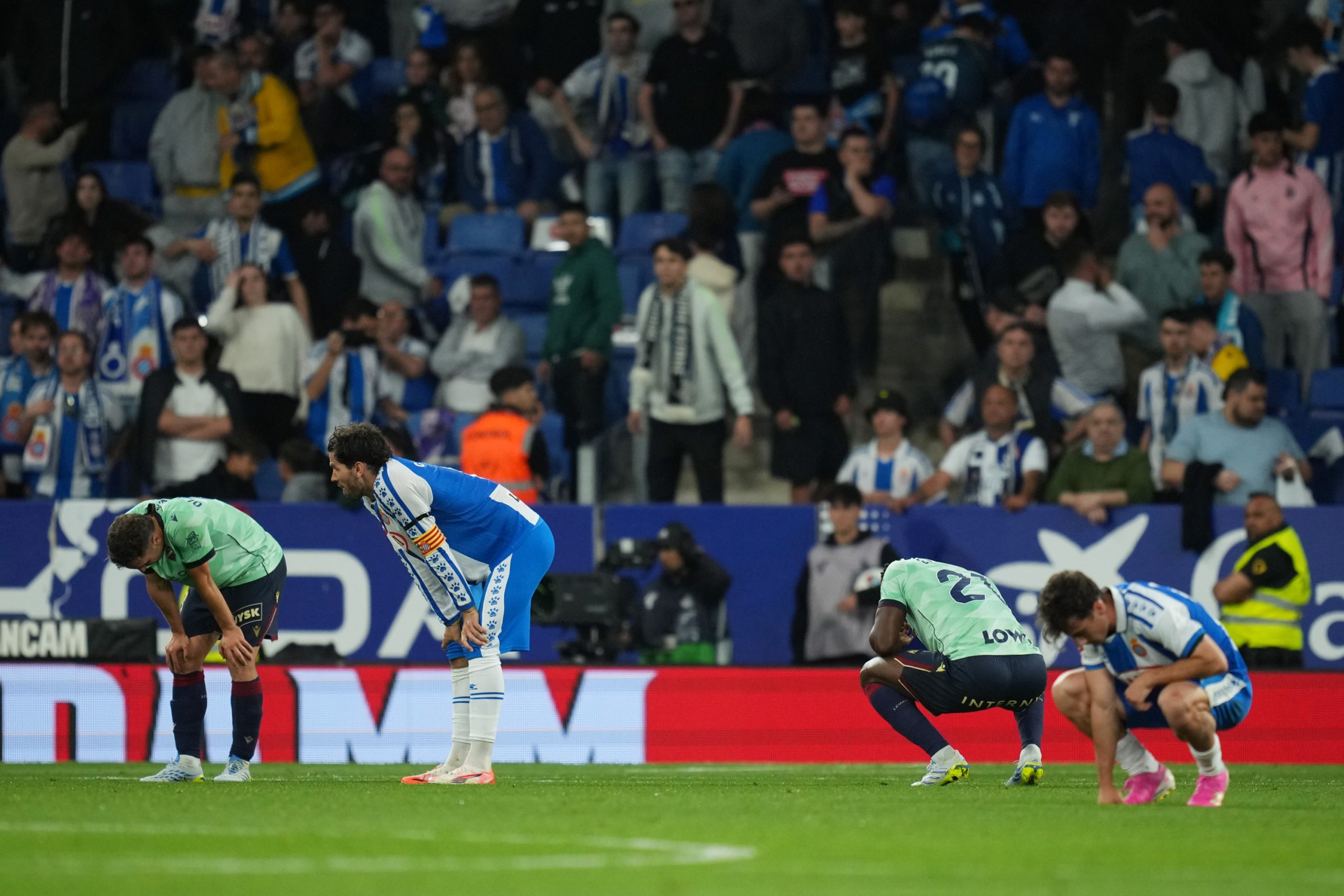 Espanyol en la Cuerda Floja: ¿Se Ahoga el 'Perico' en un 2026 Negrísimo? Espanyol en la Cuerda Floja: ¿Se Ahoga el 'Perico' en un 2026 Negrísimo?