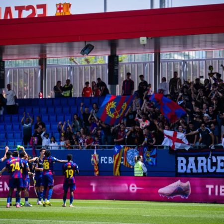 El Barça Atlètic se aferra a un milagro en la última jornada: ¿Podrán los de Belletti salvar la categoría?