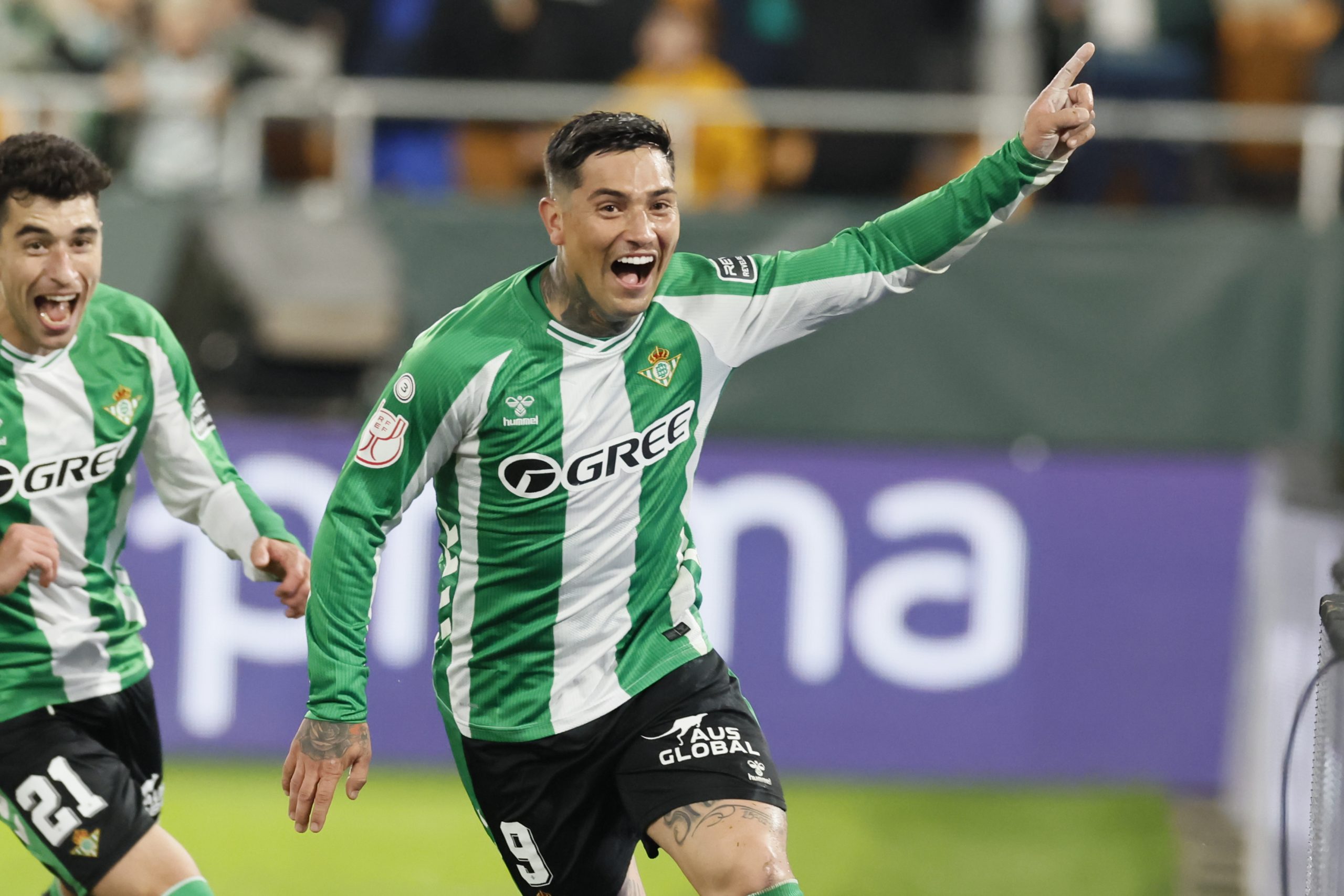 El Betis Pone el Punto y Final a su Ataque: Revolución Ofensiva en Puertas
