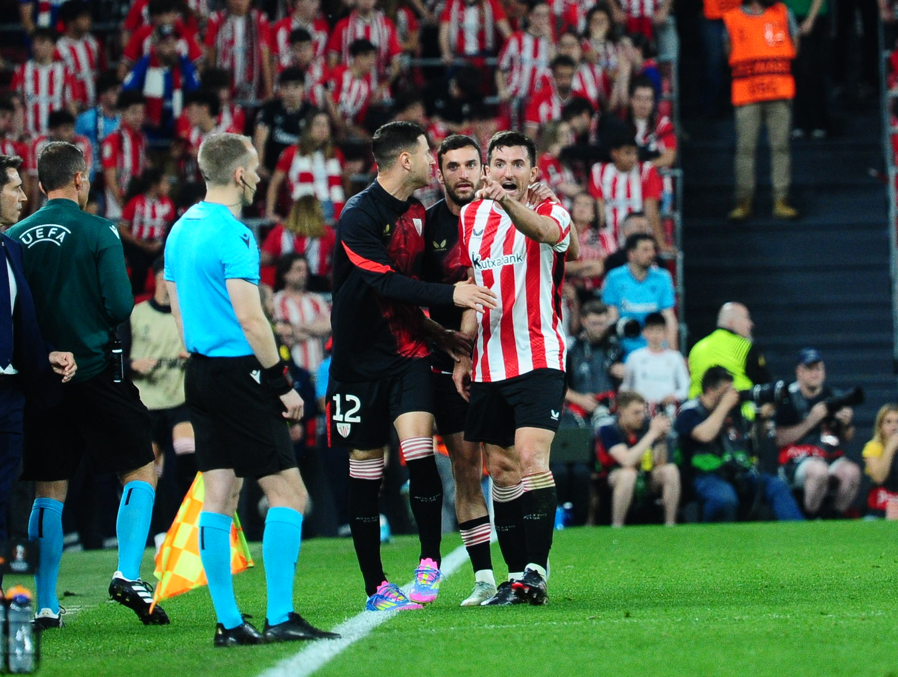 Un año de retos y decepciones: El Athletic Club y su camino tras la semifinal ante el Manchester United