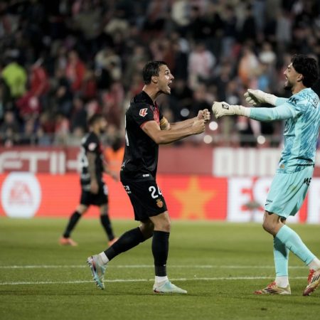 Demichelis Celebrates Key Victory