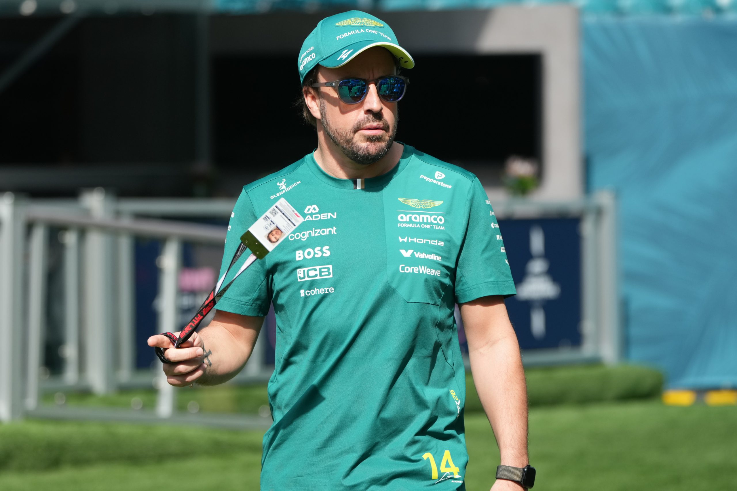 Alonso Desmiente Vibraciones: El Misterio de Miami Resuelto Alonso Desmiente Vibraciones: El Misterio de Miami Resuelto