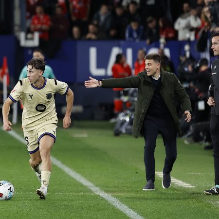 El Sadar Llora Amargamente: Osasuna Mereció Más Contra un Barcelona que Sabe a Campeón
