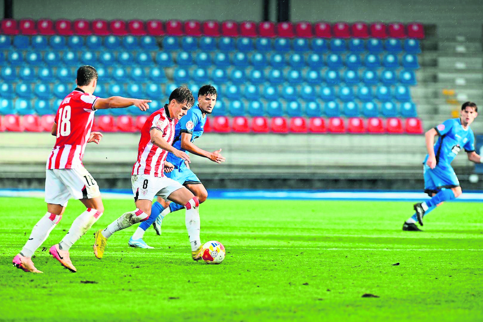 Bilbao Athletic y Ourense: Duelo de Necesidades en Lezama